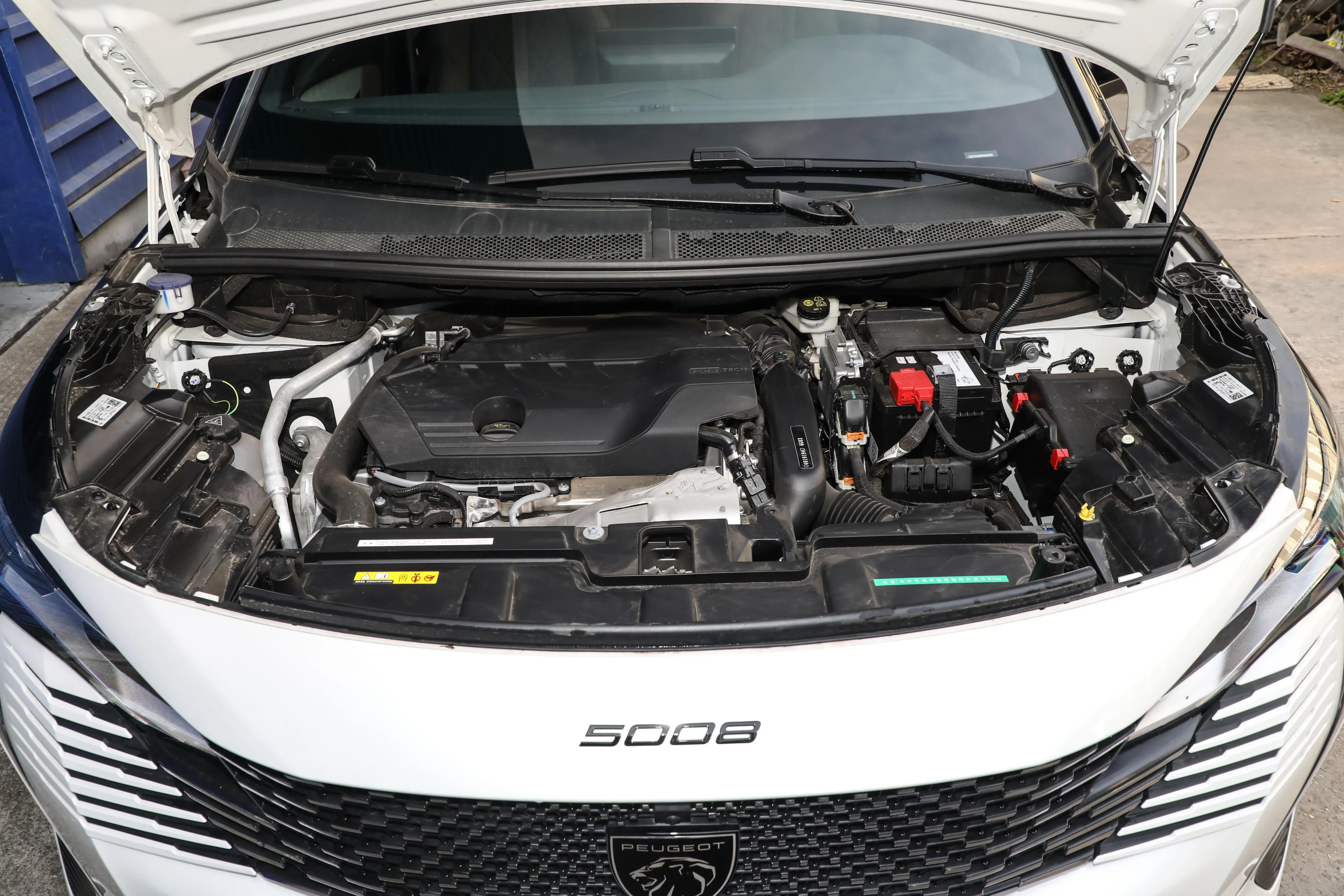 New Dongfeng Peugeot 5008 model with updated configuration priced at $32K