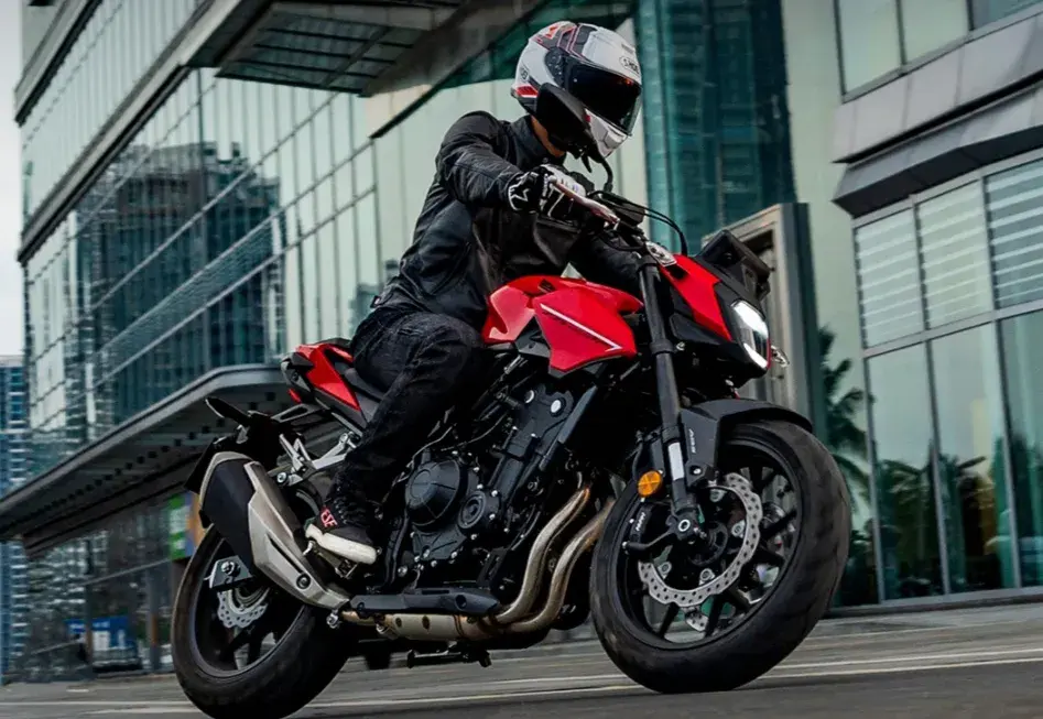 Honda CB400F will be cheaper and more practical compared to competitive models
